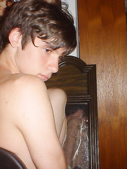 Bel ragazzo desideroso di cazzo — foto 5/9