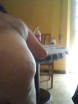 cerco un bel cazzo — foto 1/3