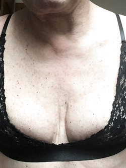 Le tette continuano a crescere — foto 5/9