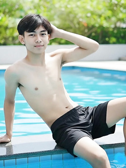 I ragazzi di gennaio si scaldano a vicenda con pompini e seghe — Twink — foto 20/200