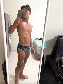 I ragazzi di gennaio si scaldano a vicenda con pompini e seghe — Twink — foto 47/200