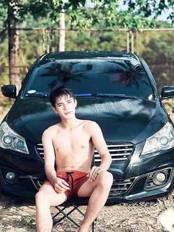 I ragazzi di gennaio si scaldano a vicenda con pompini e seghe — Twink — foto 187/200