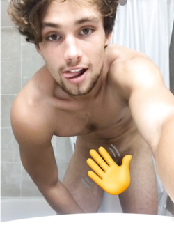 Twink carini si filmano mentre si segano e schizzano sperma — Cazzi Grossi — foto 35/41