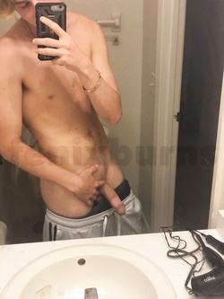 Biondi e bianchi lisci da sborrare addosso — Sesso Anale — foto 71/147