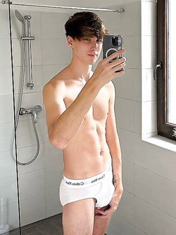 Amici di cazzo – scopate gay senza limiti — Sesso Anale — foto 47/48