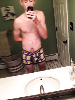 Ragazzi carini nudi trovati su Tumblr — Giovani — foto 26/70