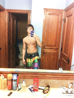 Giovani twinks gay in pose calde e sensuali — Twink — foto 73/99