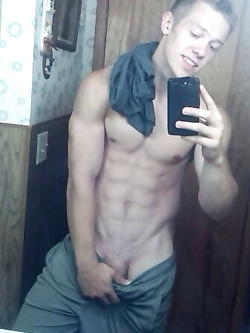 Giovani twinks gay in pose calde e sensuali — Twink — foto 97/99