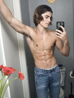 Corrado M ragazzo italiano hot su gay tube — Muscolosi — foto 65/68