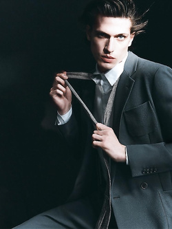 Edoardo Sebastianelli modello italiano irresistibile — Giovani — foto 95/160