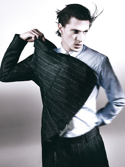 Edoardo Sebastianelli modello italiano irresistibile — Giovani — foto 108/160