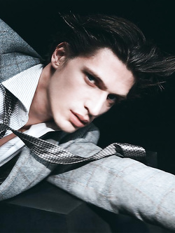 Edoardo Sebastianelli modello italiano irresistibile — Giovani — foto 115/160