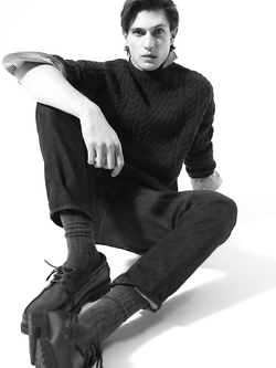 Edoardo Sebastianelli modello italiano irresistibile — Giovani — foto 140/160