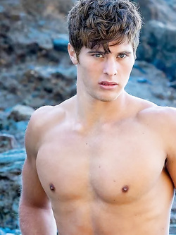 Mario Rossi twink italiano dai muscoli bellissimi — Muscolosi — foto 44/54