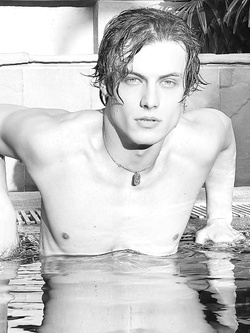 Gabriel Sandru modello italiano — Giovani — foto 30/61