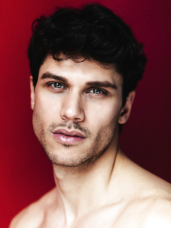 Valerio Logrieco modello gay italiano bollente — Muscolosi — foto 30/88