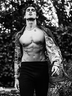 Giorgio Ramondetta modello italiano sexy — Giovani — foto 105/170