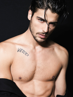 Alessandro Dellisola (Alex D.) modello italiano — Giovani — foto 48/66