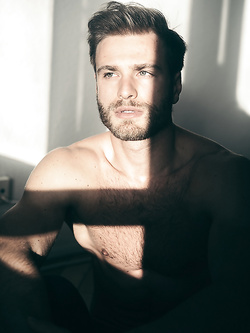 Francesco Brunetti gay italiano hot — Giovani — foto 74/161
