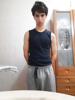 Francesco twink italiano carinissimo — Twink — foto 5/19