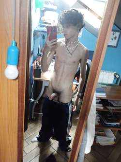 Magro gay davvero porco — Magri — foto 12/27