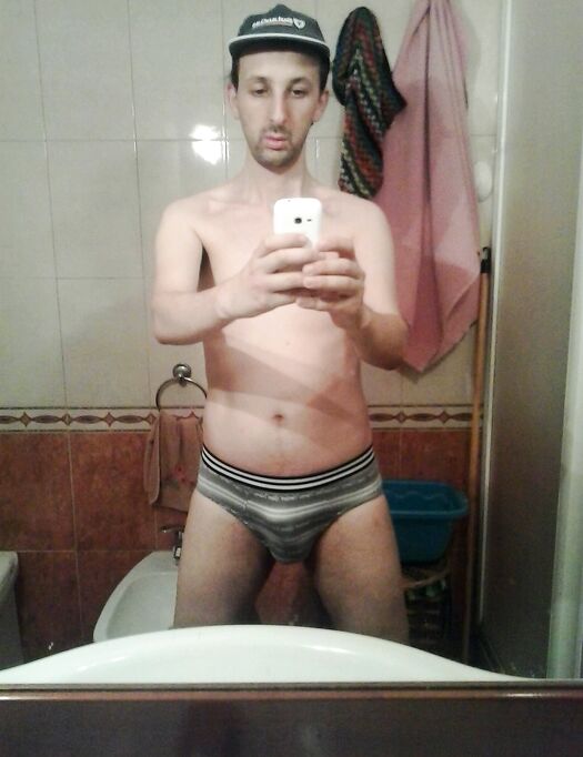 mia foto slip
